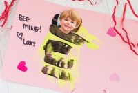 Bee Mine Valentine’s Day Craft for Toddlers: Cute Bee Activity