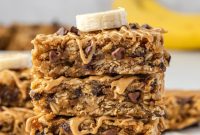 Chewy Banana Peanut Butter Oatmeal Bars Recipe