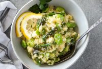 Creamy Spring Vegetable Risotto with Asparagus and Peas