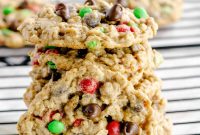 Chewy Chocolate Chip and M&M Oatmeal Cookies
