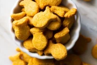 Extra-Crisp Keto Goldfish-Style Gluten-Free Cheese Crackers