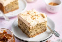 Decadent Banoffee Cake Recipe with Caramelized Banana Layers
