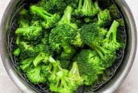 How to Steam Broccoli: Stovetop and Microwave Methods