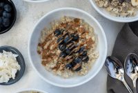 Quinoa Oatmeal Breakfast Bowls with Fruit and Nuts