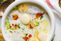 Traditional Oyster Stew Recipe: Creamy New England Style