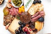 Fall Charcuterie Board Ideas for Thanksgiving