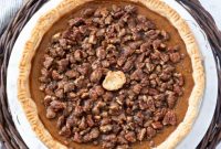 Classic Pumpkin Pecan Pie Recipe for Thanksgiving