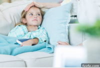 8 Effective Home Remedies to Soothe a Sore Throat
