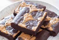Fudgy Peanut Butter Brownies Recipe