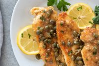 Skillet Chicken Piccata with Lemon Caper Sauce