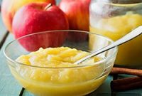 How to Make Homemade Applesauce from Fresh Apples