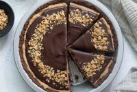 Irresistible Chocolate Peanut Butter Pie Recipe
