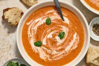 Creamy Roasted Tomato Soup Recipe with Basil