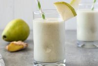 Creamy Pear and Ginger Smoothie Recipe