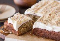 Fluffy Cream Cheese Frosting Banana Cake Recipe