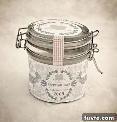 Free printable Holiday labels for jars.