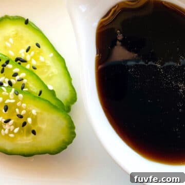 eel-sauce-in-dish-with-cucumber