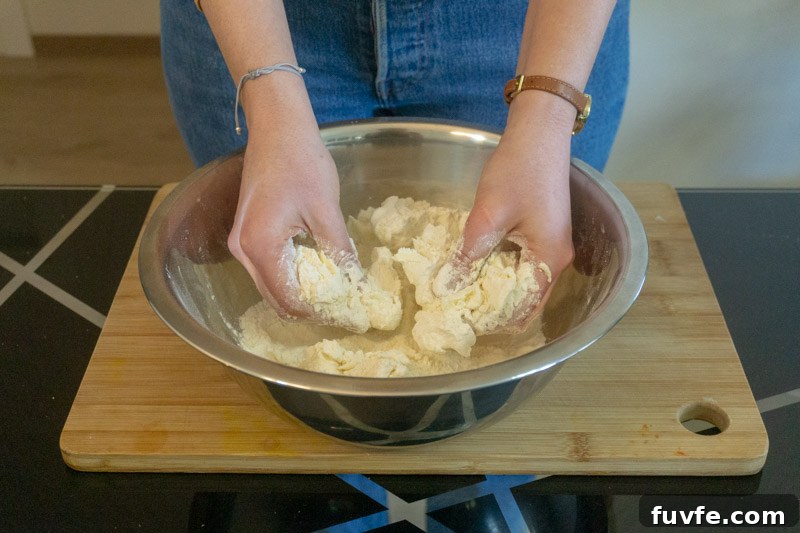 Armenian Gata (Nazook) Recipe: Traditional Sweet Pastry Guide 4 Mixing the dry ingredients