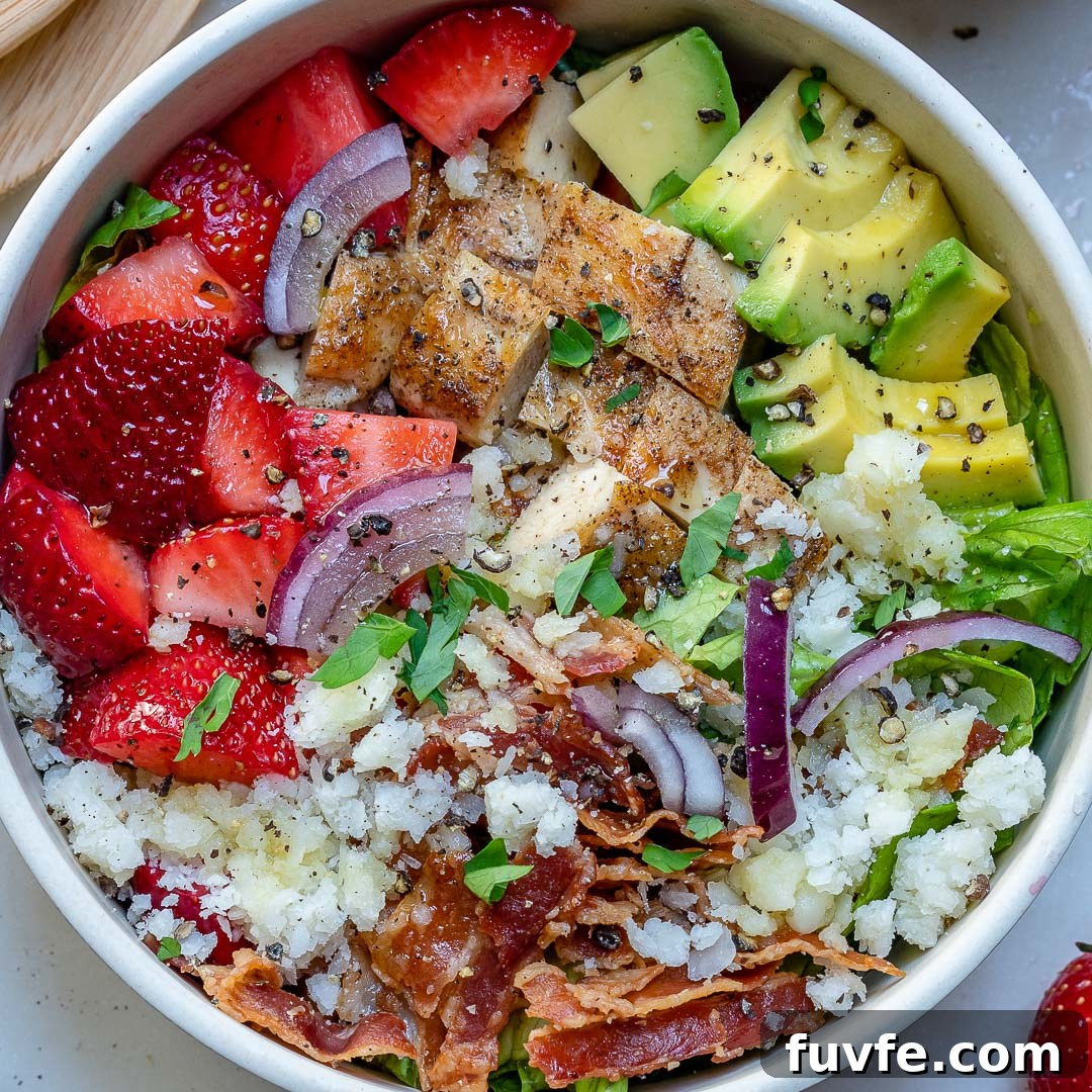 Strawberry Chicken Salad Bowls for Fresh, Colorful Meals 6 img 18469 5