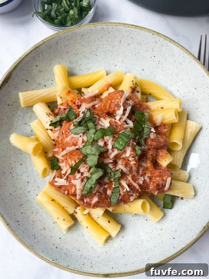 Sun-Dried Tomato Chicken and Pasta Made in a Slow Cooker 3 close up of the Slow Cooker Sun Dried Tomato Chicken & Pasta