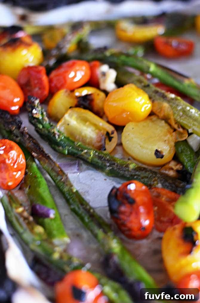 Warm Balsamic Steak and Vegetable Medley. Salad and meat lovers, unite! | hostthetoast.com