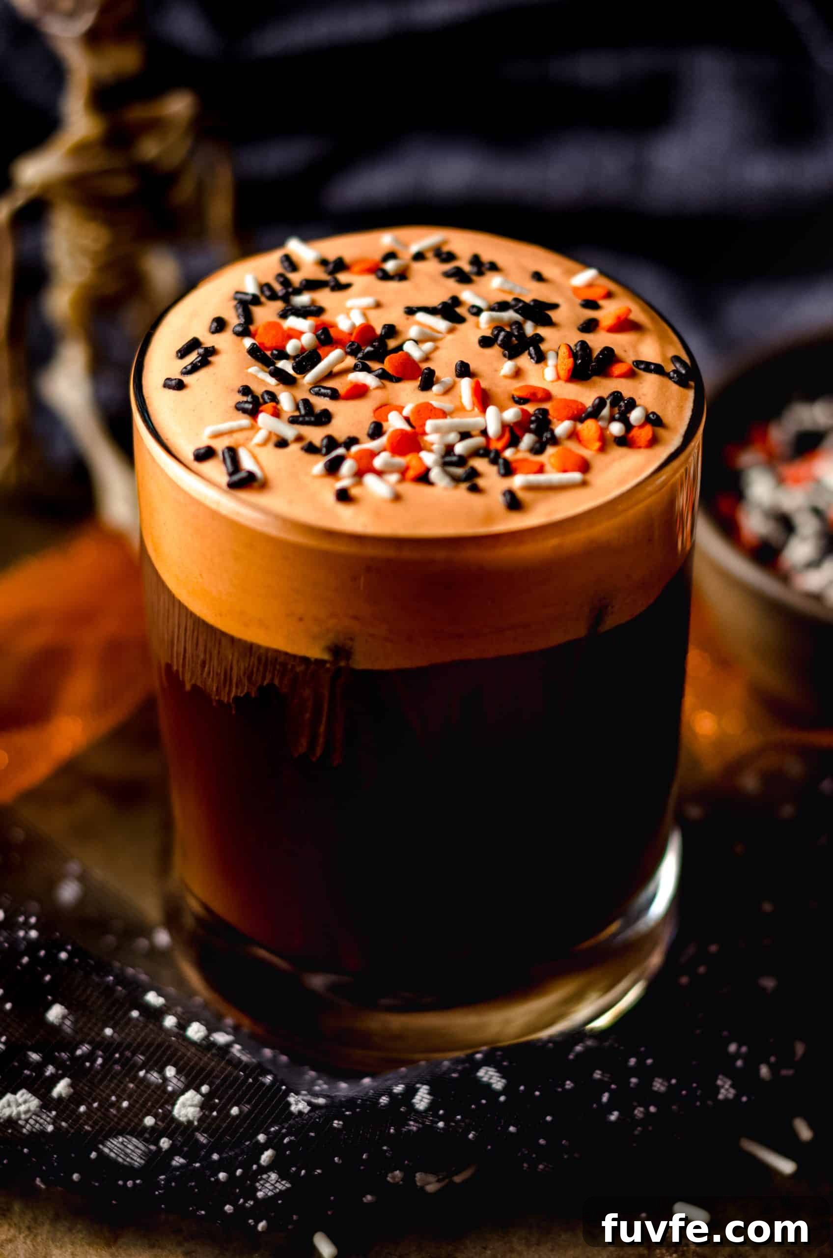 Iced Witches’ Brew Coffee: Spiced Cold Brew Recipe for Fall 3 cup of disney copycat cold witches brew coffee