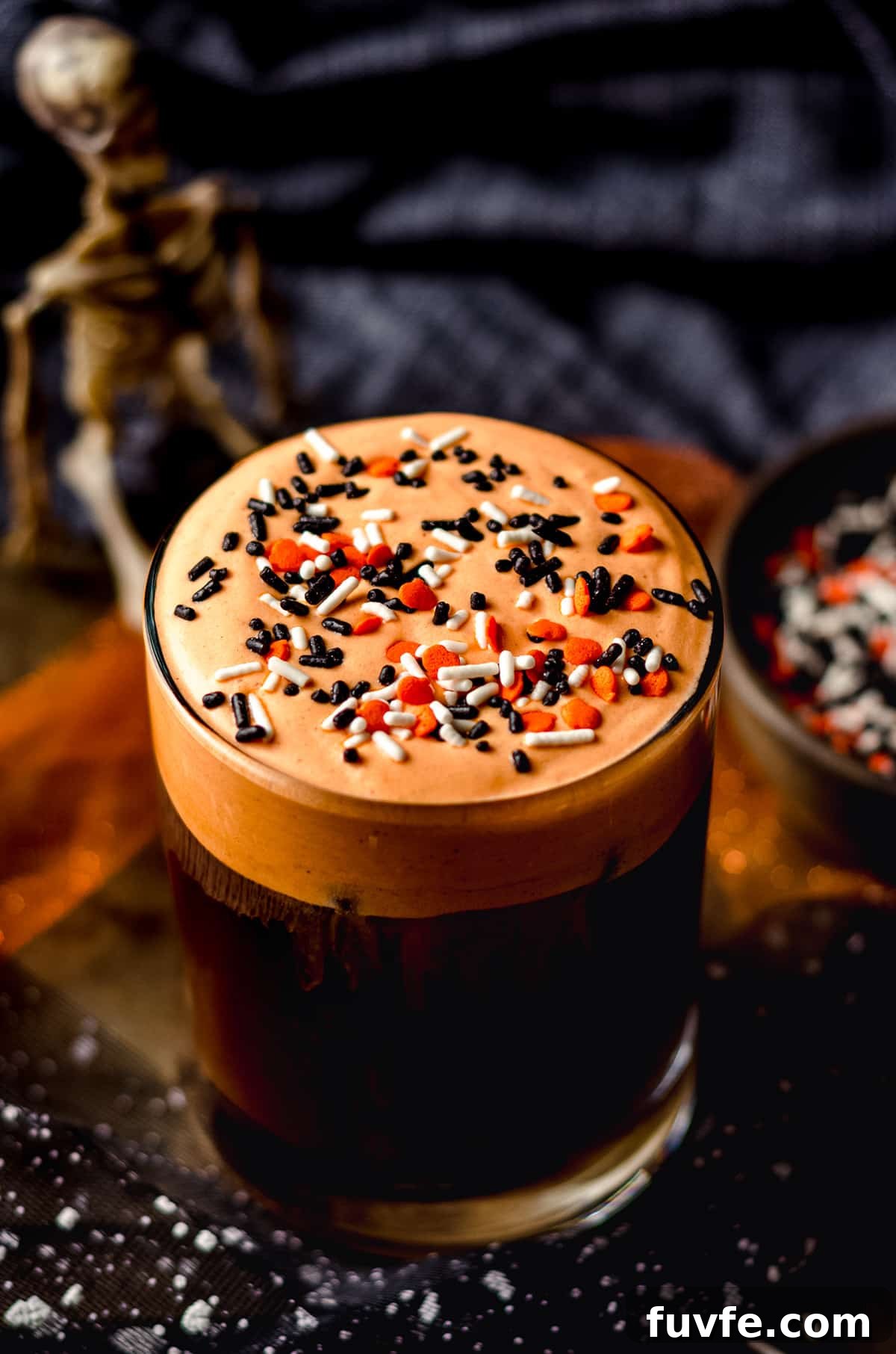 Iced Witches’ Brew Coffee: Spiced Cold Brew Recipe for Fall 4 cup of disney copycat cold witches brew coffee