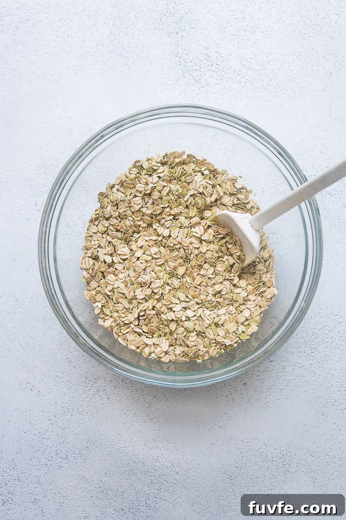 Matcha Overnight Oats Recipe: Creamy No-Cook Breakfast 5 Combined ingredients for matcha overnight oats.