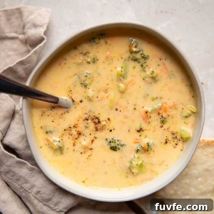 bowl of broccoli cheese soup