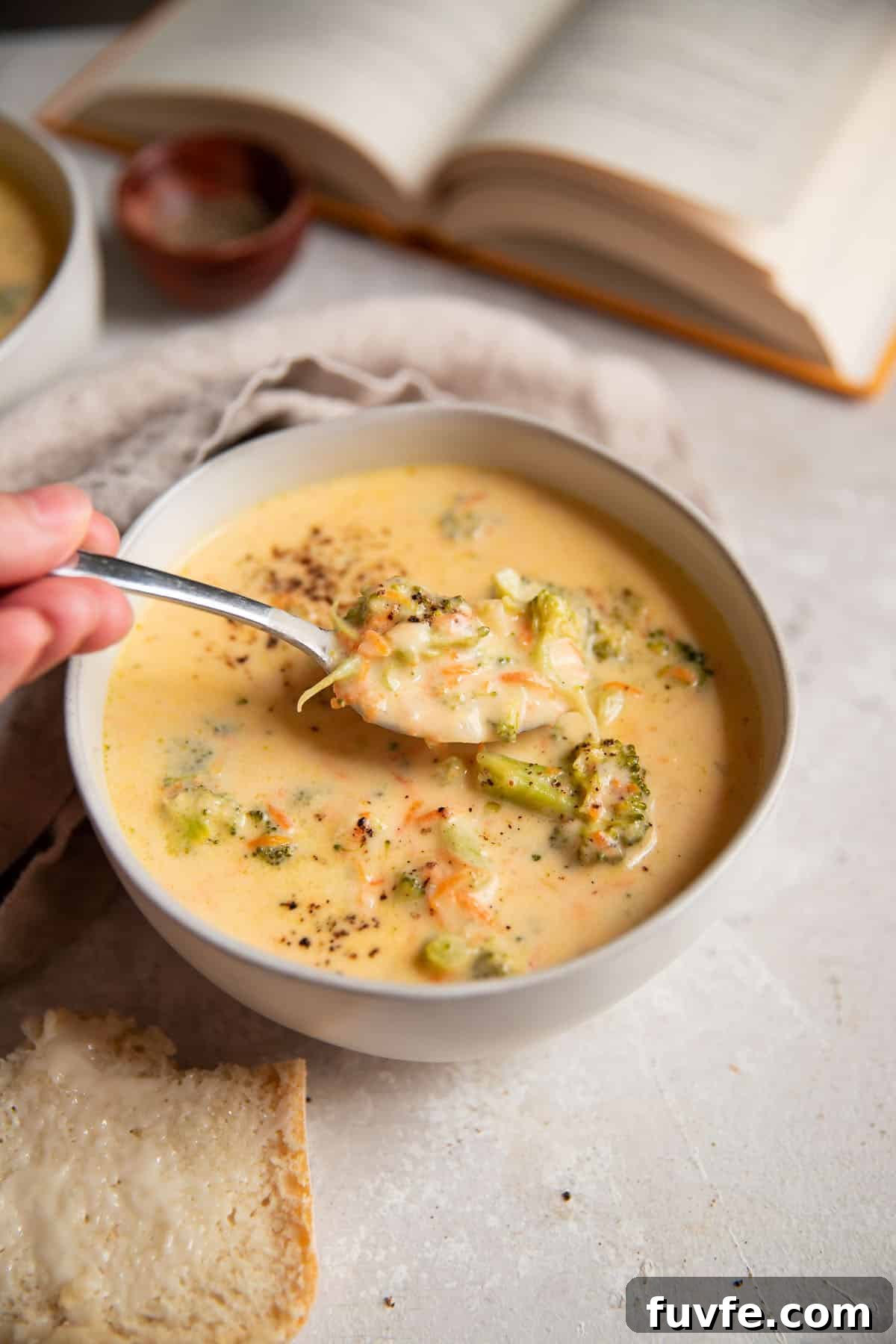 30-Minute Broccoli Cheddar Soup Recipe for Quick Comfort 5 bowl of broccoli cheese soup