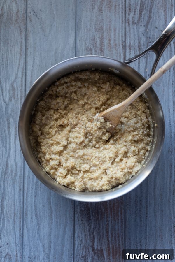 quinoa oatmeal in pot