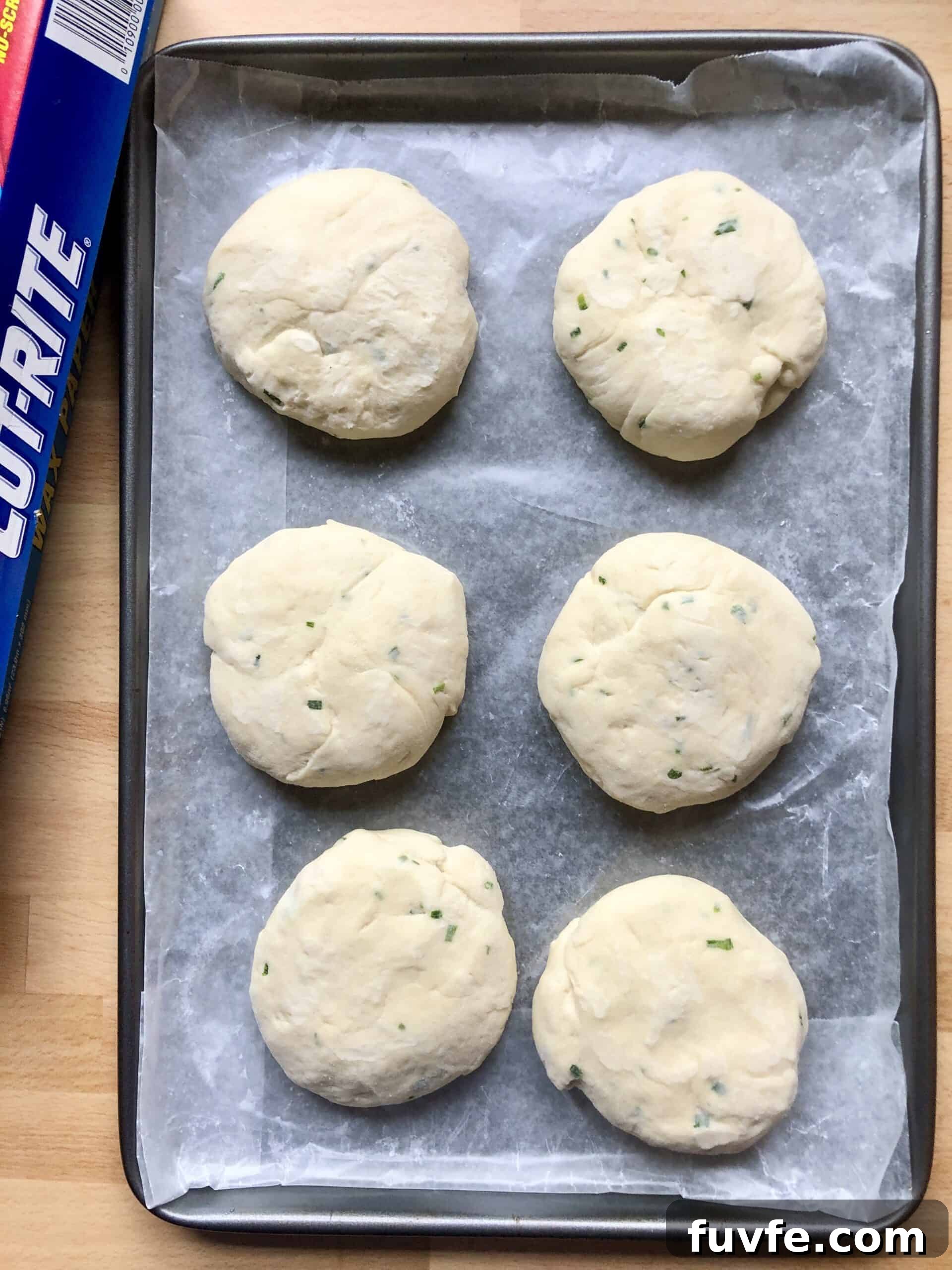 Sour Cream and Chive Potato Dinner Rolls 10 sour cream & chive potato rolls