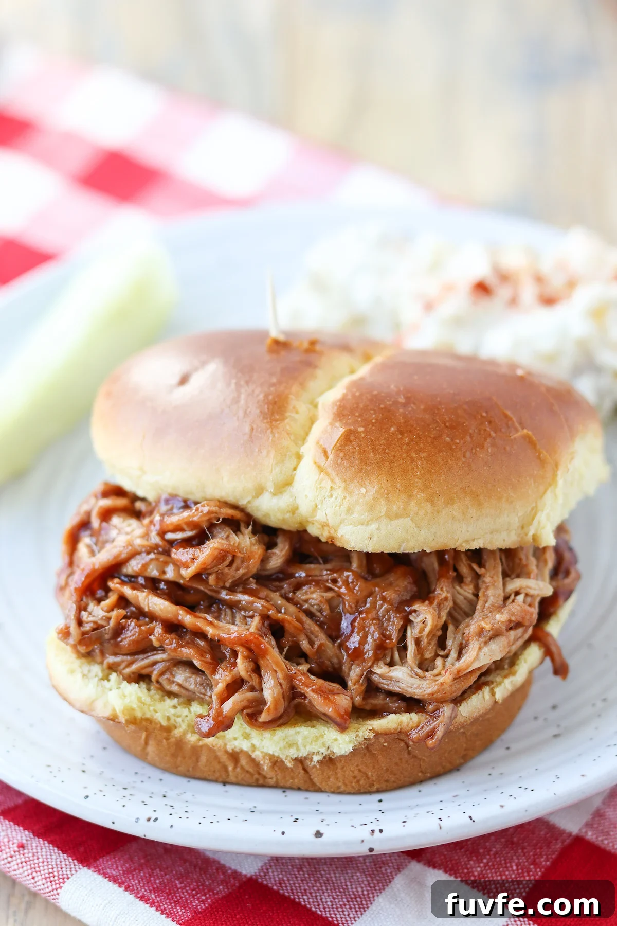 serving suggestion for pulled pork