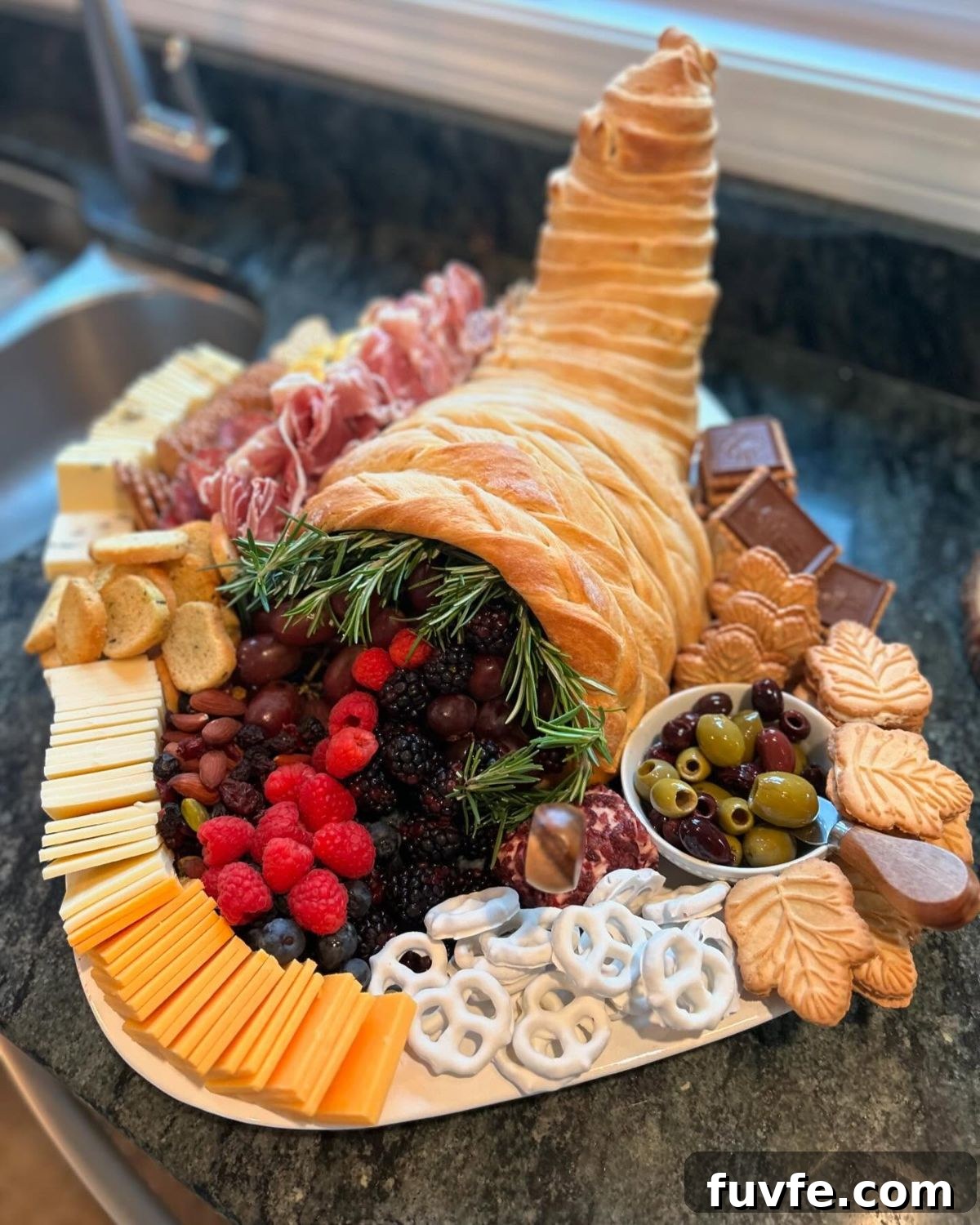 27 Gorgeous Thanksgiving Charcuterie Board Ideas for Entertaining 5 3. Cornucopia Puff Pastry