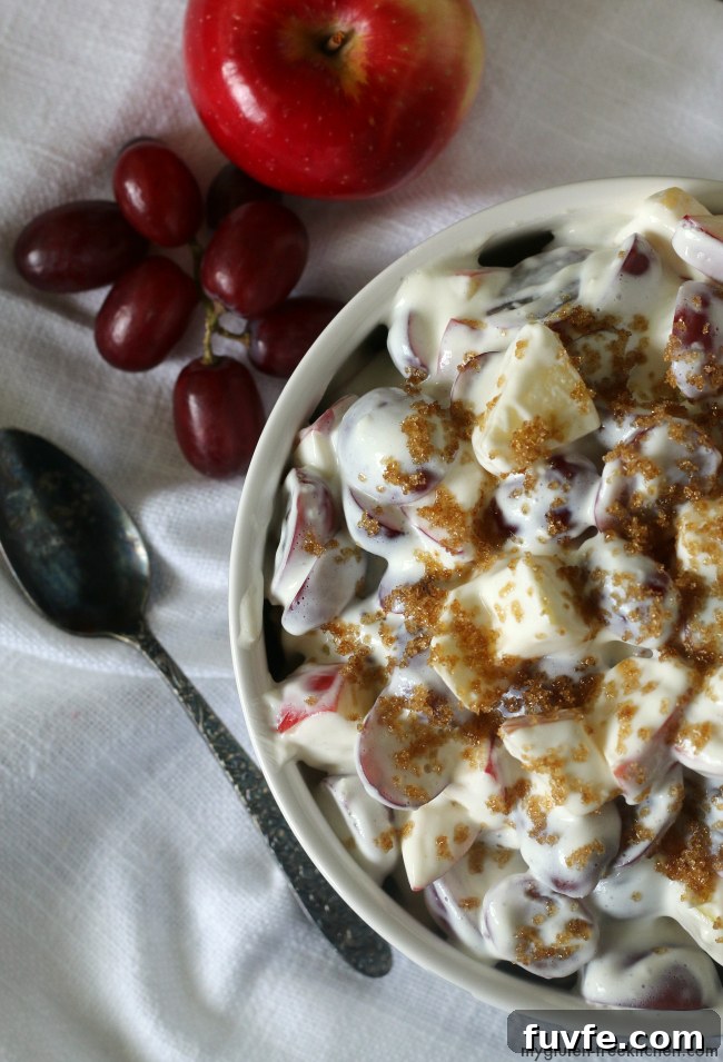 Gluten-Free Apple and Grape Salad Recipe for Fresh Fall Sides 3 Gluten-free Apple Grape Salad. Recipe for family favorite fruit salad!