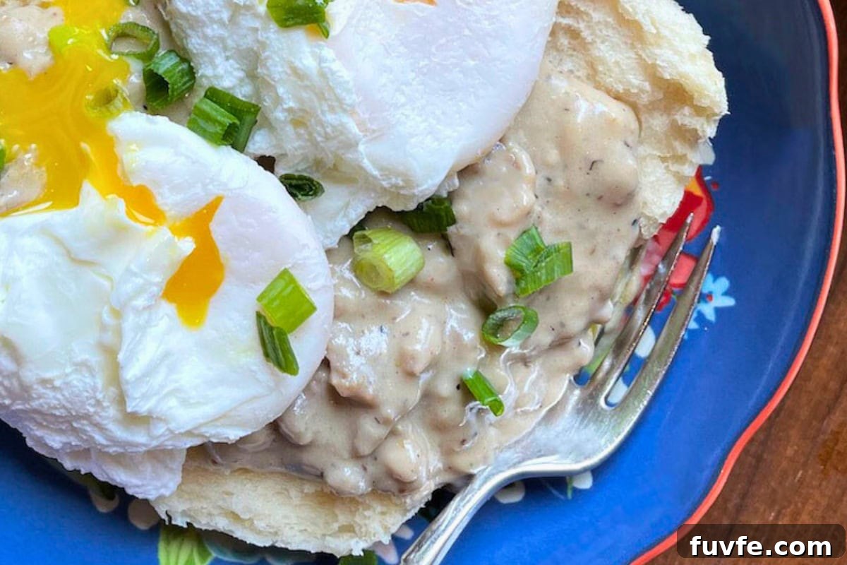 Biscuits with sausage gravy