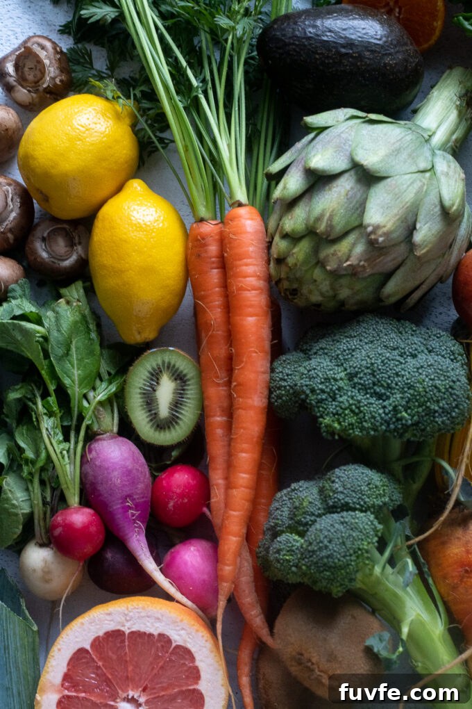What's In Season in March: Fresh Produce Guide 5 March seasonal fruits and vegetables such as citrus, root vegetables and cruciferous vegetables.