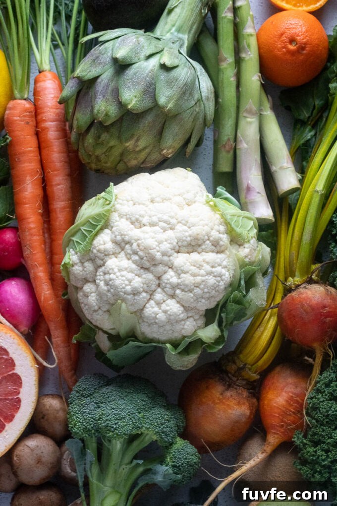 How to Pick and Store Produce to Keep It Fresh Longer 4 Variety of cruciferous vegetables.
