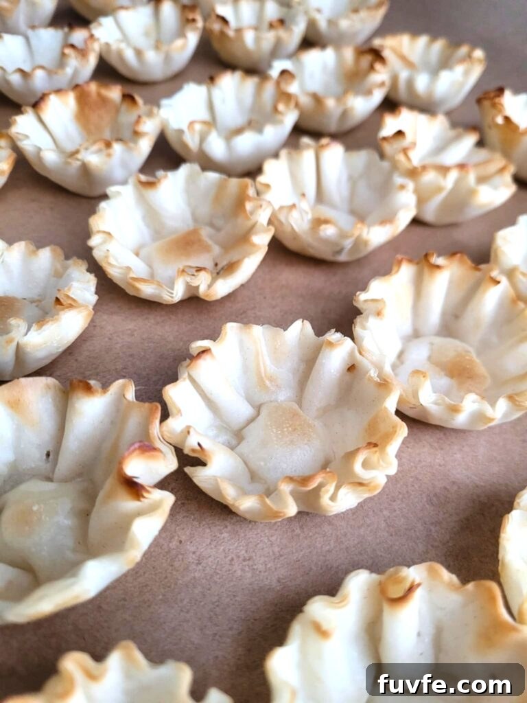 Crispy Jalapeño Popper Phyllo Bites: Creamy, Spicy Appetizer 10 phyllo cups