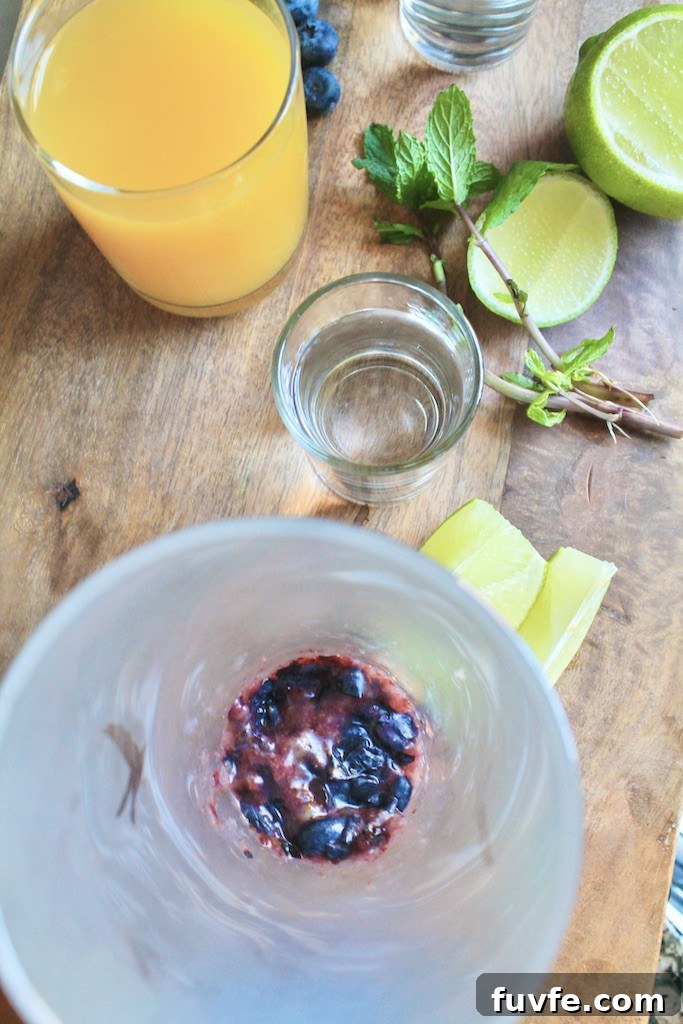 mango ingredients cocktail